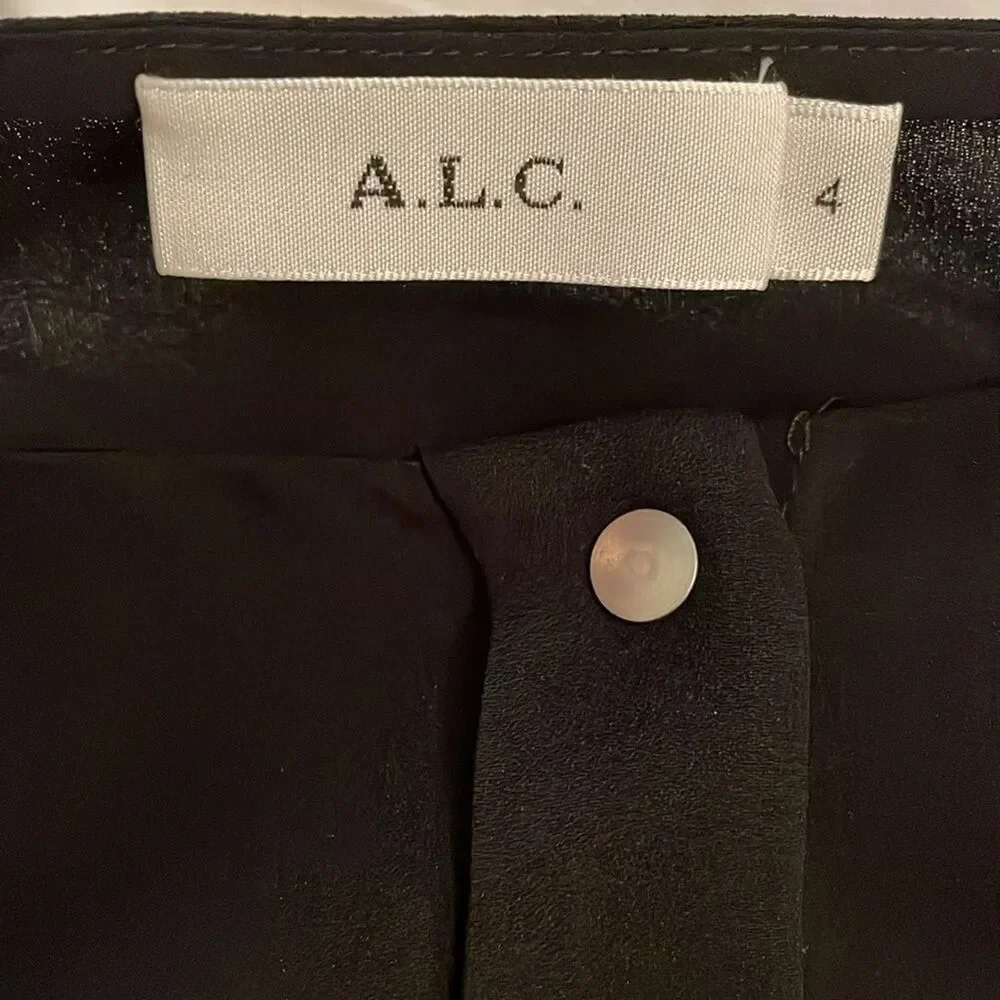 A.L.C. Black Silk Blouse Top Womens Size 4 Cut-Out Back Minimalist Dark Academia